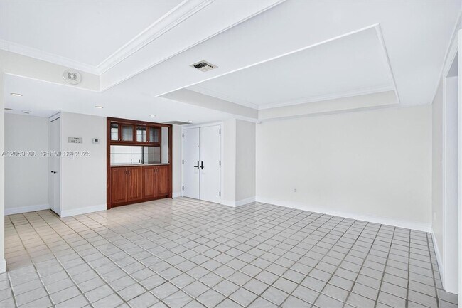 Building Photo - 1 Grove Isle Dr