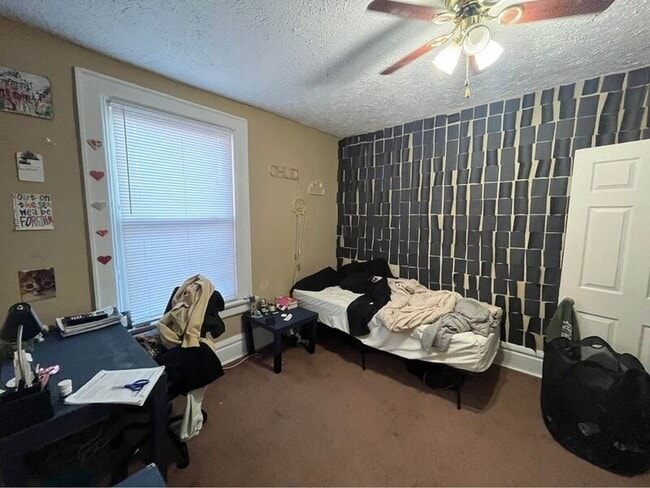 Building Photo - 1115-15 E 18th Ave