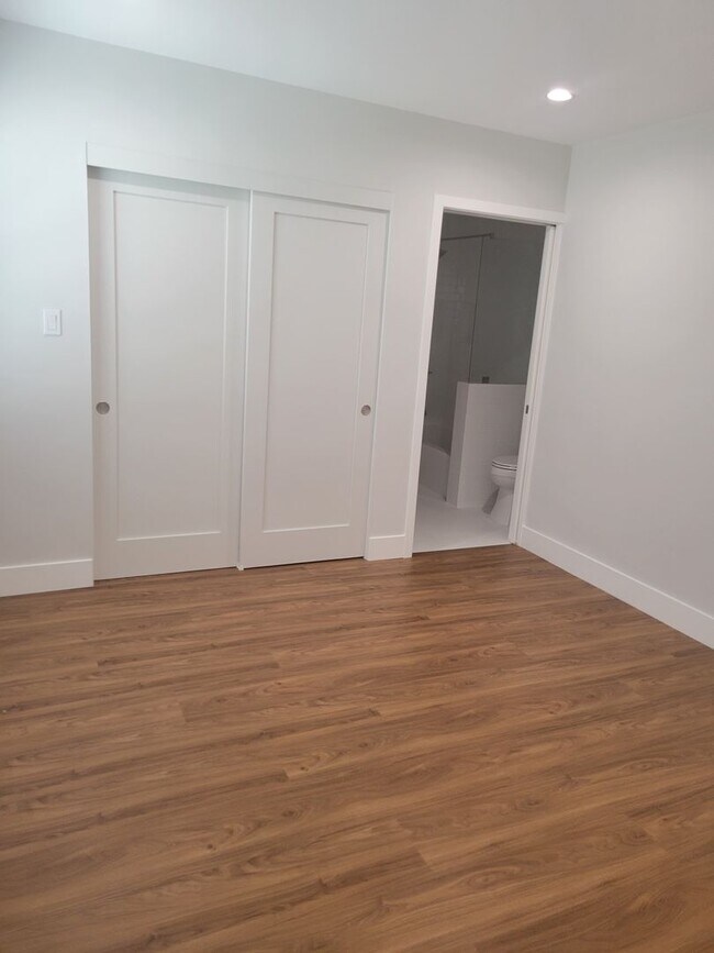 Building Photo - Namm Properties