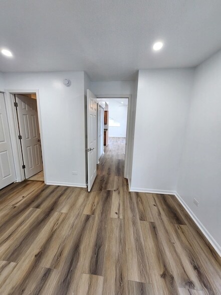 Building Photo - 1077 Courtland Dr