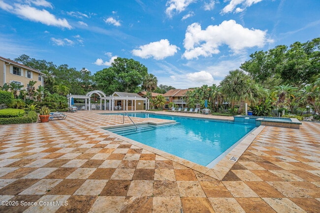 Building Photo - 225 S Tropical Trail