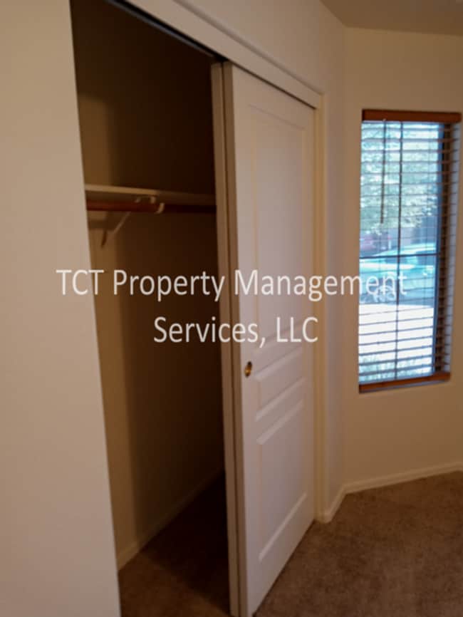 Building Photo - Beautiful 3bed/2 bath in Avondale with all...