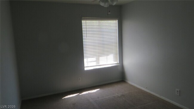 Building Photo - 5608 Crimson Ridge Dr