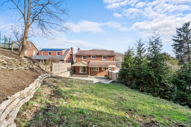 Building Photo - 3609 Harbison Ave