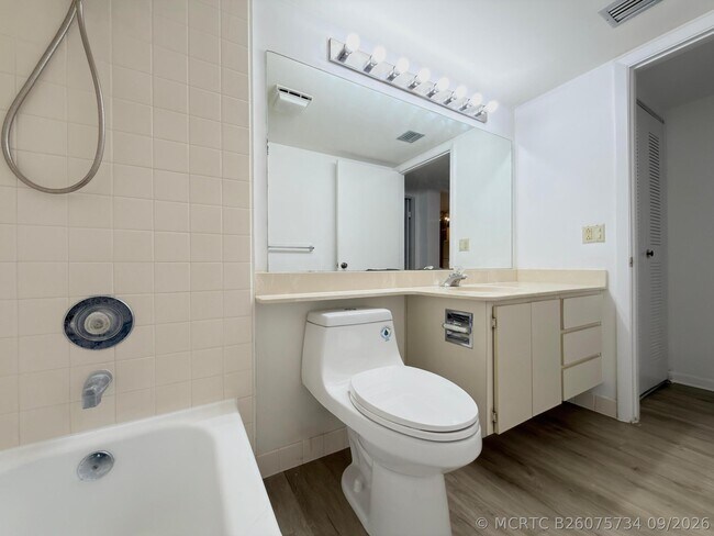 Building Photo - 2581 Village Blvd