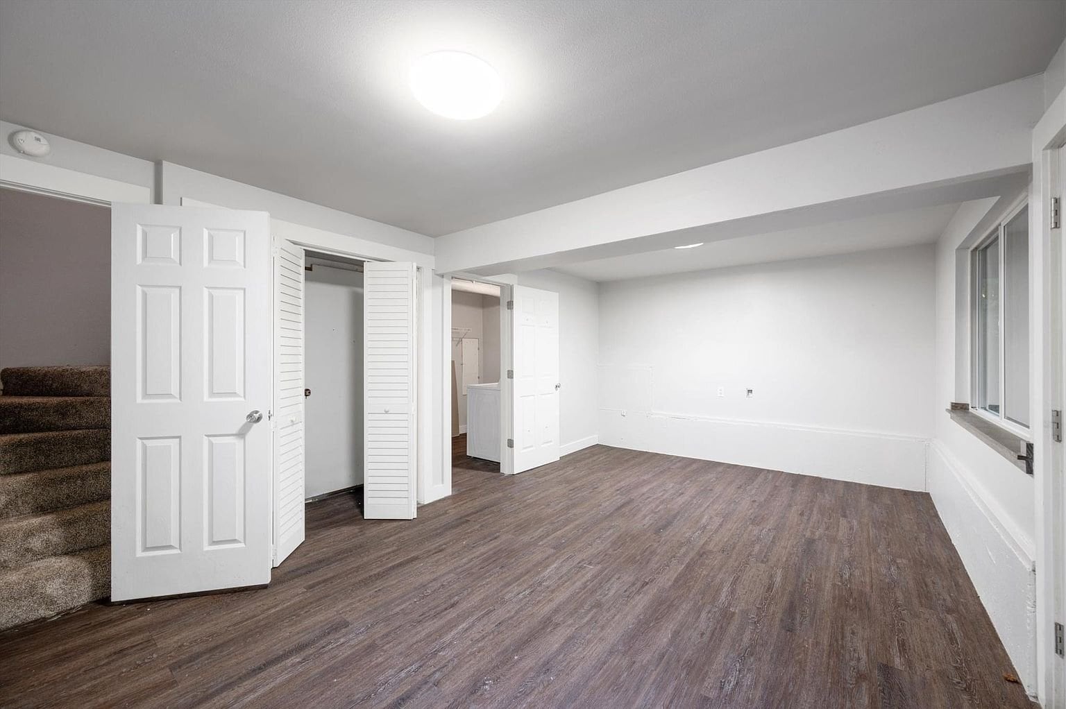 Building Photo - 136 Windward Dr