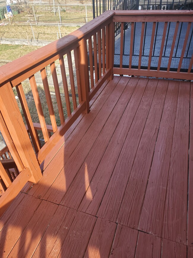 Rear Deck - 2100 Homewood Ave