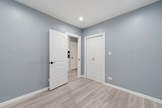 Building Photo - 4630 W Montana St