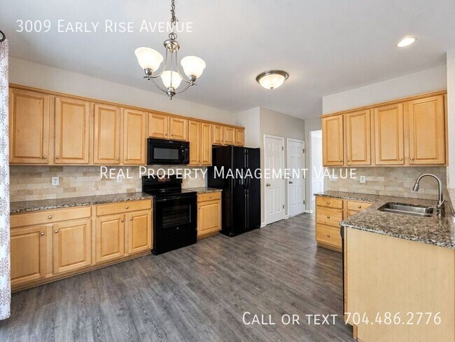 Building Photo - 3009 Early Rise Ave