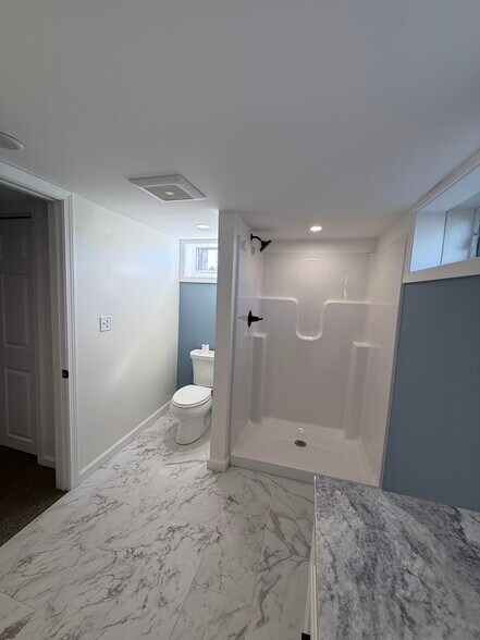 Building Photo - 42 Suffield St