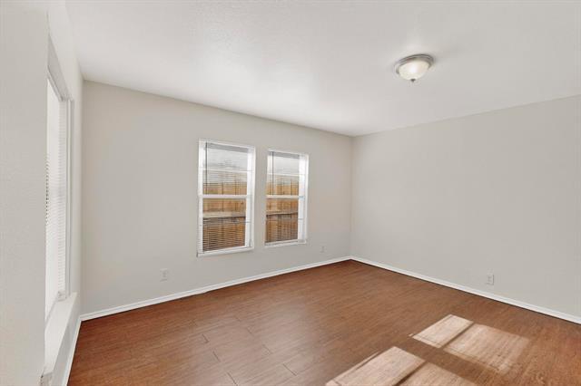 Building Photo - 5645 Santa Fe Ave