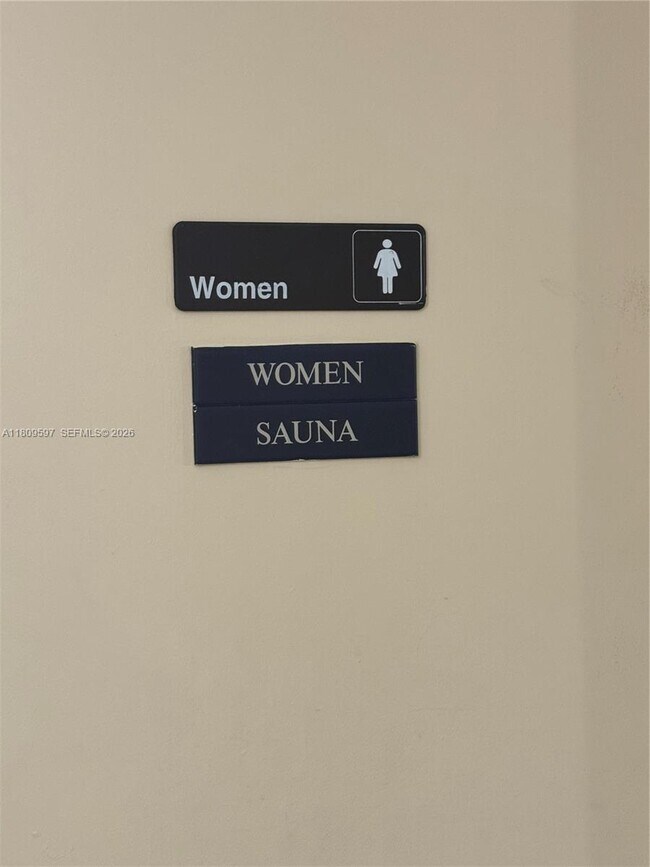 Building Photo - 3400 NE 192 St