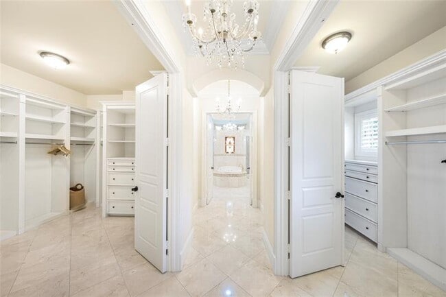 Building Photo - 510 San Marco Dr