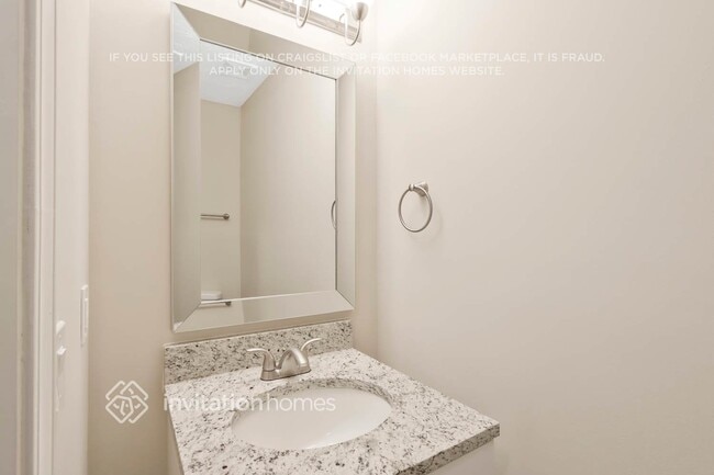 Building Photo - 173 Vinings Dr