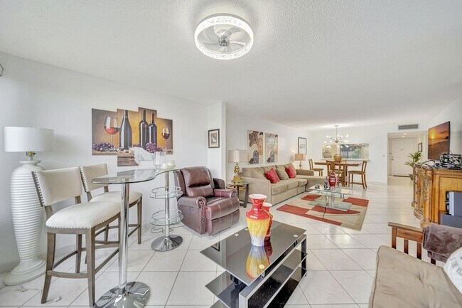 Building Photo - 9485 N Belfort Cir