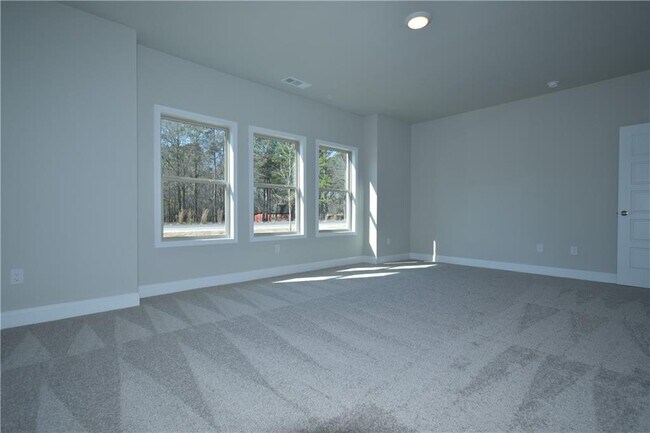Building Photo - 2350 Britt St