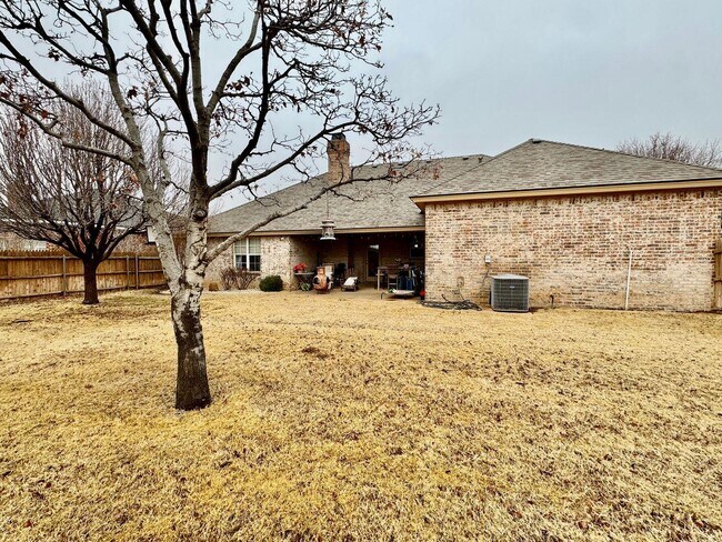 Building Photo - 311 Longhorn St