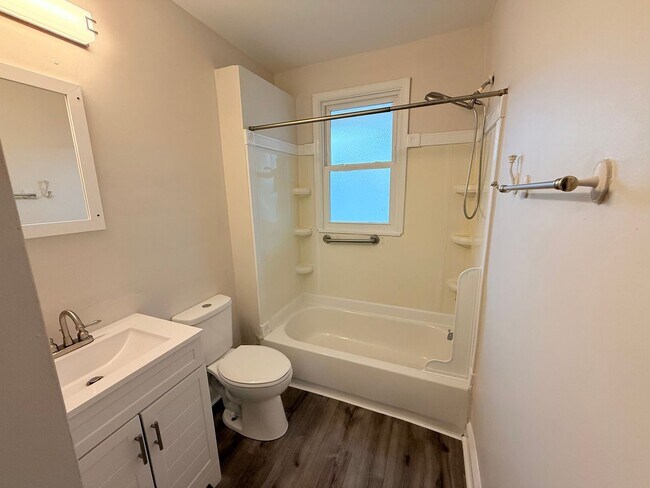 Building Photo - Great 3 Bedroom Home for Rent
