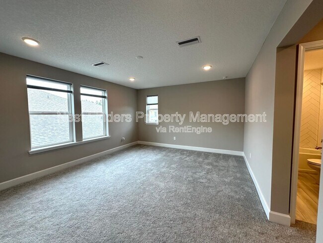 Building Photo - 11176 Engineering Way