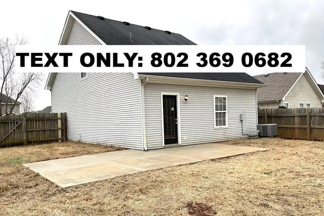 Building Photo - 5047 Nina Marie Ave