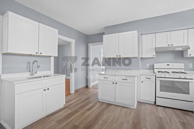 Building Photo - 108 Woodward Ave