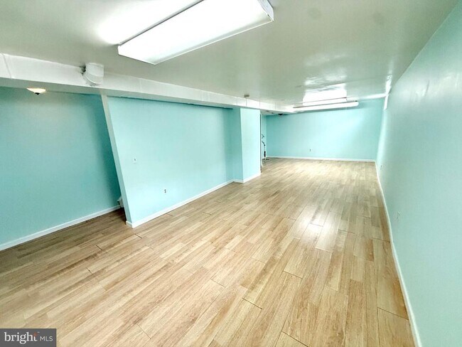 Building Photo - 402 Kiamensi Rd