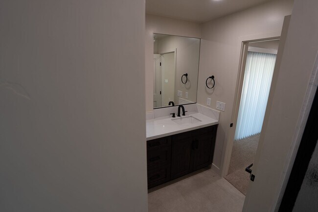 Building Photo - Beautiful Cameron Park New Build!