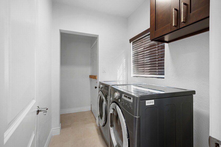 Building Photo - 1515 Glenwood Rd