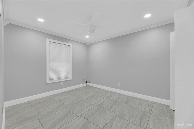 Building Photo - 2610 N Missouri Ave