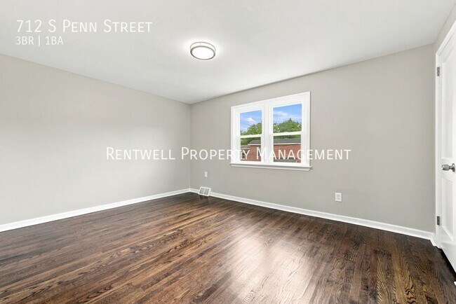 Building Photo - 712 S Penn St