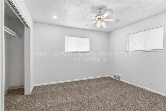 Building Photo - 2353 Jackson Ave
