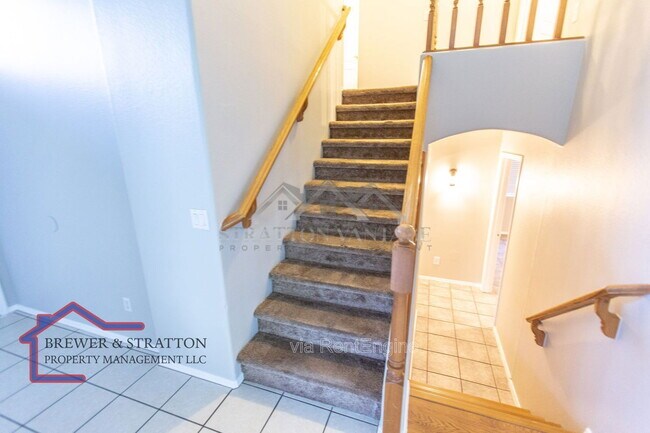 Building Photo - 1431 E Encinas Ave