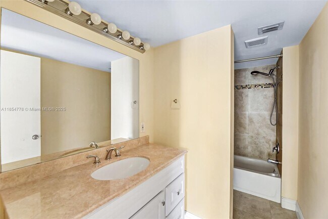 Building Photo - 1256 S Military Trail