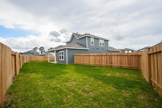 Building Photo - 4007 Crowning Ct