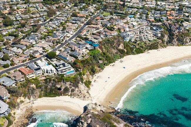 Building Photo - 20 S Portola