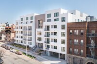 Building Photo - Reno Place