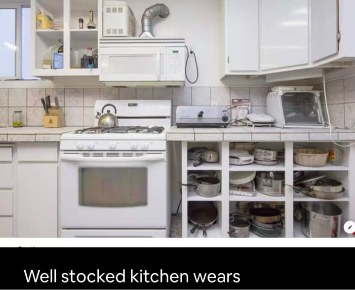 Building Photo - 678 Nebraska St