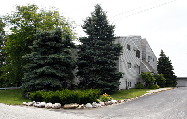 Building Photo - Hamilton Square Apartments