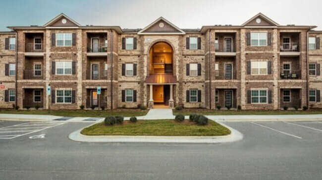 Building Photo - 200 Wickerleaf Way