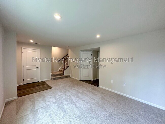Building Photo - 1018 Kentlands Dr