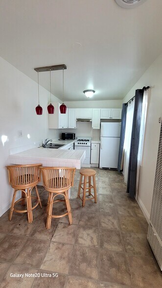 Primary Photo - 3676 3rd Ave