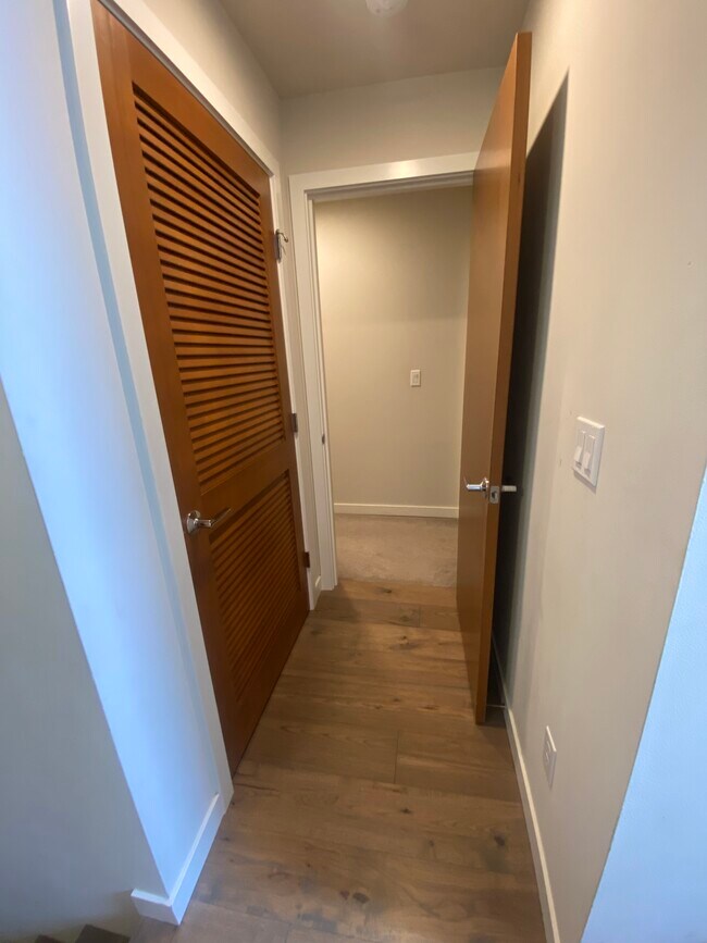 Laundry/Master Suite Entrance - 207 16th Ave