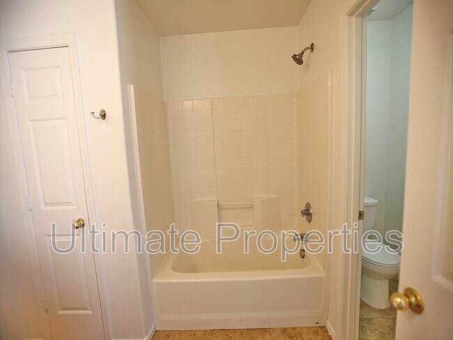 Building Photo - 25261 W Cranston Ln
