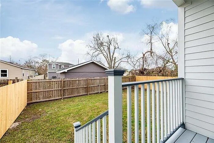 Building Photo - 1332-1334 Tricou St