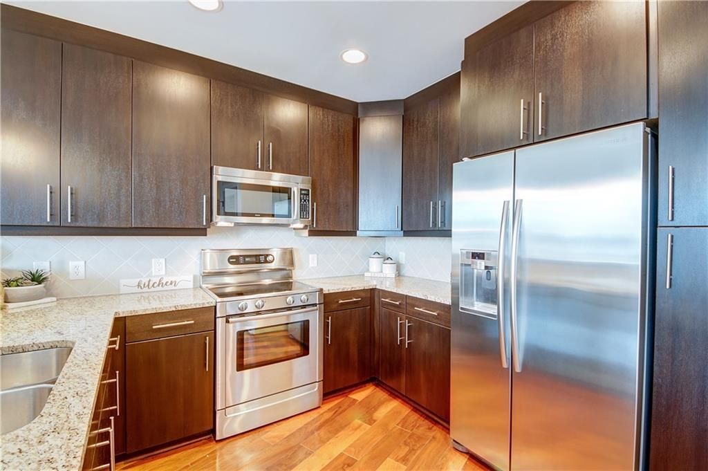 Building Photo - 1080 Peachtree St NE