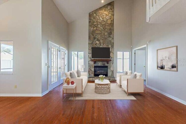 Building Photo - 4303 Longfellow Dr