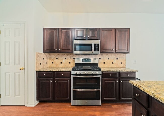 Building Photo - Serene Marsh Retreat in Mount Pleasant