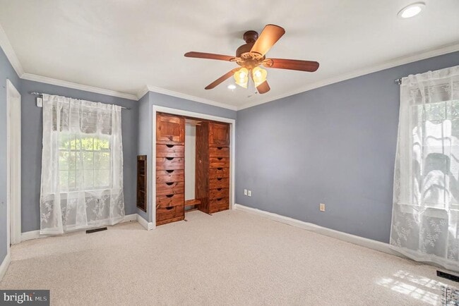 Building Photo - 2029 Farragut Dr