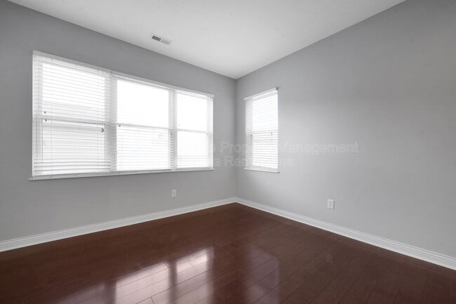 Building Photo - 5635 Holly River Ave