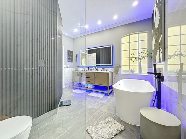 Building Photo - 13430 Meadow Bay Loop